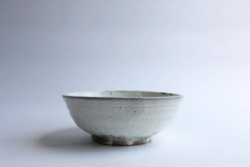 坪井俊憲　粉引鉢画像