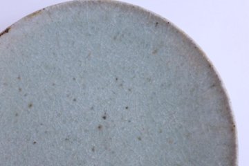 坪井俊憲　灰釉高台皿　中画像