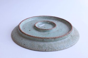 坪井俊憲　灰釉高台皿　中画像