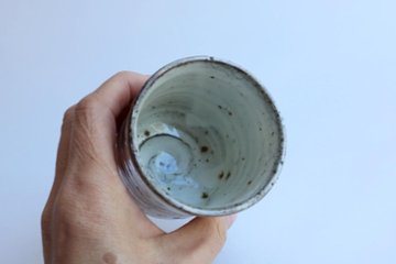 坪井俊憲　粉引湯呑画像