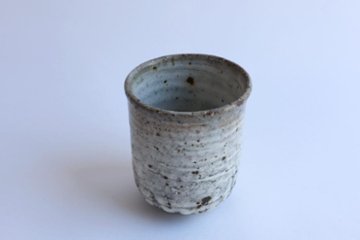 坪井俊憲　粉引湯呑画像