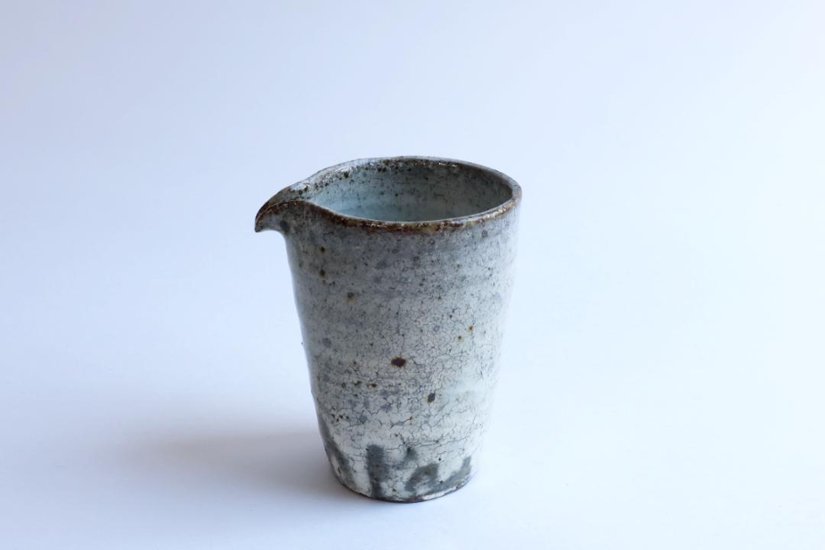 坪井俊憲　粉引筒片口画像
