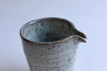 坪井俊憲　粉引筒片口画像