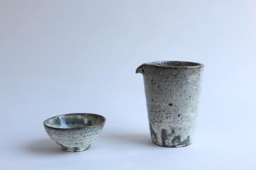 坪井俊憲　粉引筒片口画像