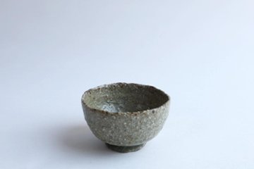 坪井俊憲　灰釉ぐい呑画像