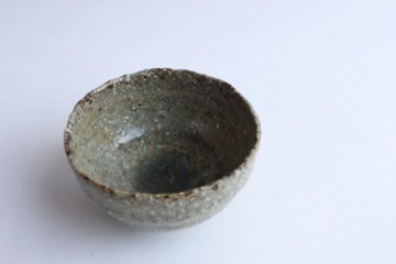 坪井俊憲　灰釉ぐい呑画像