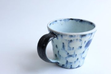 小峠貴美子　マグカップ　唐草画像