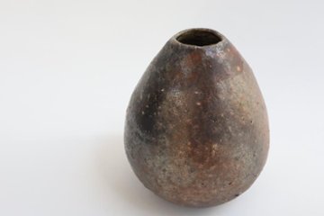 小峠貴美子　焼き締め　花入れ画像