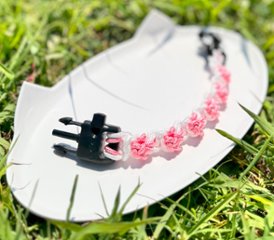 【肉球の防災ブレスレット】⑥白×ペールピンクの肉球画像