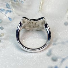 猫顔シルエットの印台リング｜面が光る大人の猫リング（シルバー925・18金・プラチナ）画像