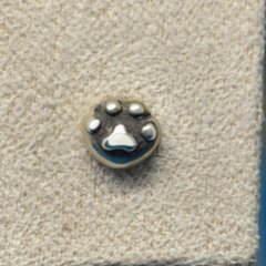 肉球凸ピアス（小）（中）画像