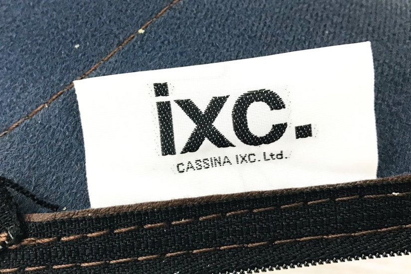 2脚セット カッシーナ イクスシー Cassina ixc. グエナエル・ニコラ ミーティングチェア 中古 中古オフィス家具画像