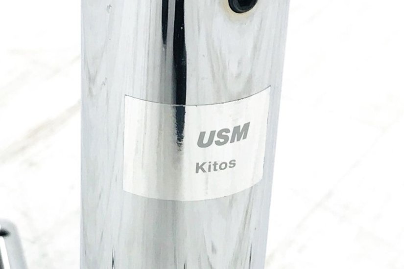 USM Kitos キトス ガラステーブル 会議テーブル カフェテーブル ダイニングテーブル 丸テーブル 直径895mm 中古オフィス家具画像