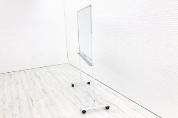 ホワイトボード キャスター付 片面タイプ 幅1260 W1260×D520×H1800mm 中古オフィス家具 画像