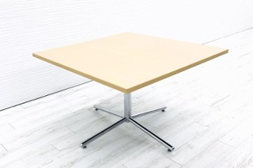  ホウトク カフェテーブル 中古 ダイニングテーブル ミーティングテーブル 休憩室用テーブル 四角 木製 木目 おしゃれ 中古オフィス家具の画像