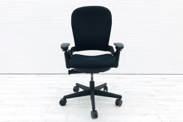 リープチェア スチールケース 中古 オフィスチェア クッション ブラック Steelcase Leap 可動肘 布張り 事務椅子 中古オフィス家具画像