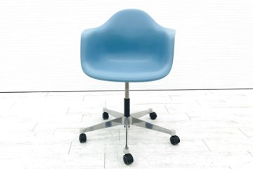 ヴィトラ イームズチェア ハーマンミラー Vitra 中古 イームズ キャスター脚 HermanMiller Eames Plastic ArmChair画像