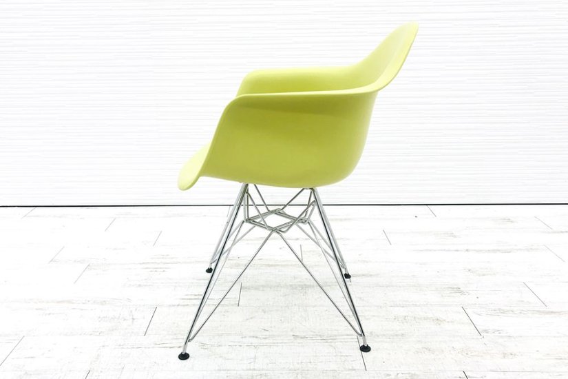 ヴィトラ イームズチェア ハーマンミラー Vitra 中古 イームズ HermanMiller Eames Plastic ArmChair画像