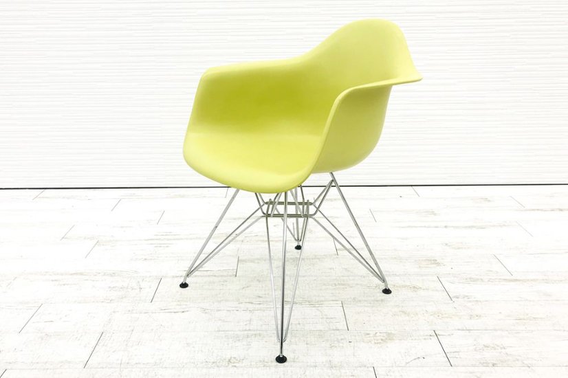 ヴィトラ イームズチェア ハーマンミラー Vitra 中古 イームズ HermanMiller Eames Plastic ArmChair画像