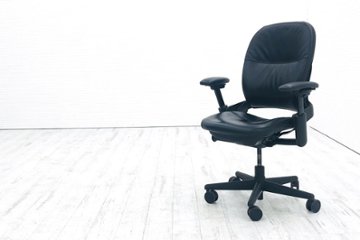 スチールケース リープチェア リープHD 中古 Steelcase Leap 中古オフィスチェア ブラック 中古オフィス家具 革 46212119Sの画像