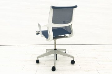 ハーマンミラー セトゥーチェア (Setu Chair) 中古 マルチパーパスチェア ５本脚タイプ リボンアーム ベリーブルー画像