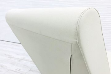 カッシーナ 【5点セット】 ブーメラン プリュス ラウンジスウィベルチェア フローテーブル Cassina FLOW カフェテーブル  中古オフィス家具画像