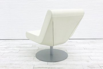 カッシーナ 【5点セット】 ブーメラン プリュス ラウンジスウィベルチェア フローテーブル Cassina FLOW カフェテーブル  中古オフィス家具画像