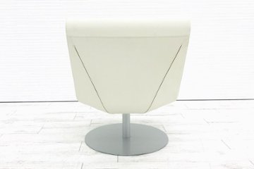 カッシーナ 【5点セット】 ブーメラン プリュス ラウンジスウィベルチェア フローテーブル Cassina FLOW カフェテーブル  中古オフィス家具画像