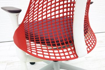 ハーマンミラー セイルチェア 中古 レッド パープル SAYL Chairs デザインチェア 中古オフィス家具画像