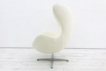 アルネヤコブセン エッグチェア Egg chair リプロダクト品 Arne Jacobsen デザインチェア 中古オフィス家具 ホワイト画像