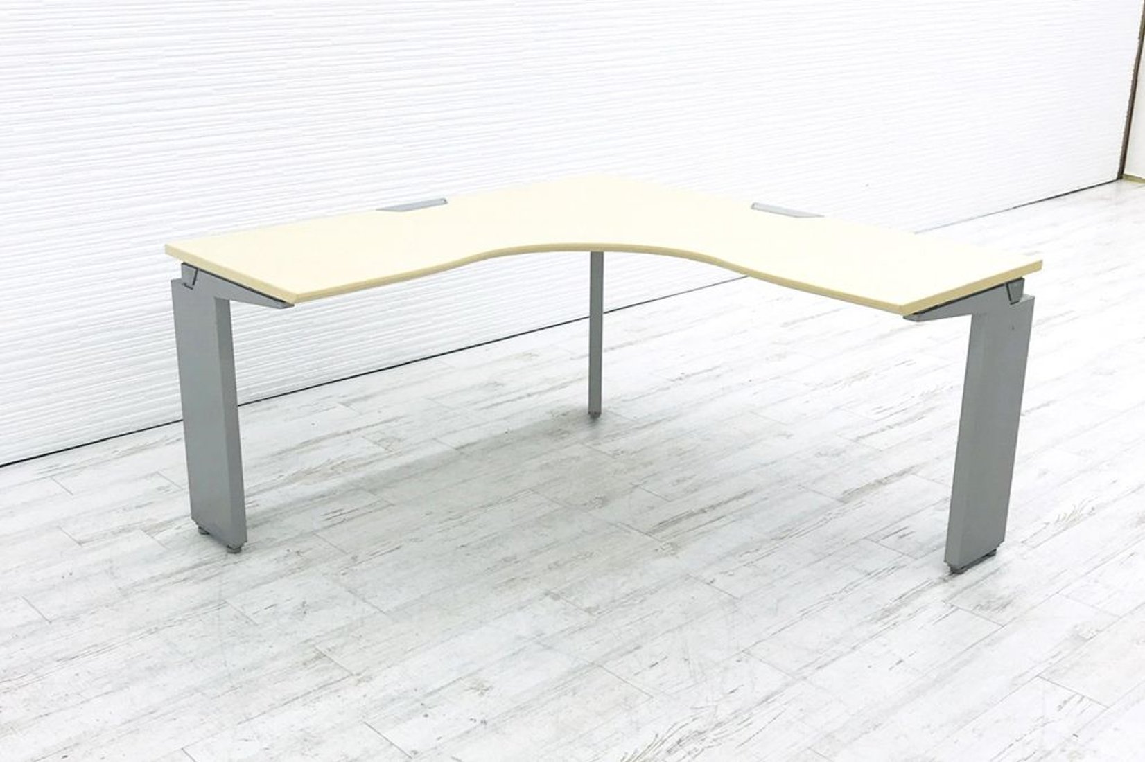 オカムラ L型デスク 幅1400 L字デスク 中古デスク 平机 L字机 