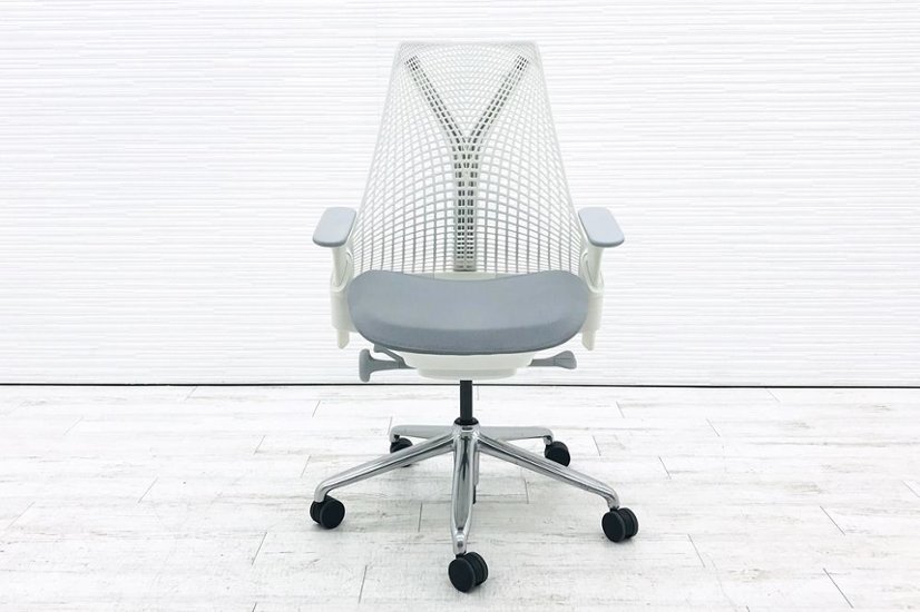 ハーマンミラー セイルチェア 2018年製 中古チェア SAYL Chairs デザインチェア 中古オフィス家具 前傾チルト 可動肘 グレー 脚ポリッシュ画像