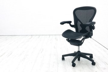 ハーマンミラー アーロンチェア 2016年製 Bサイズ フル装備 ポスチャーフィット メッシュ Herman Miller 中古オフィス家具 肘レバータイプの画像