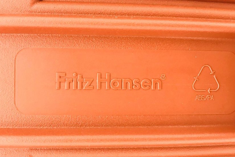 フリッツハンセン ビンテージチェア FritzHansen アンサンブル ENSEMBLE ミーティングチェア スタッキングチェア ブラウン画像