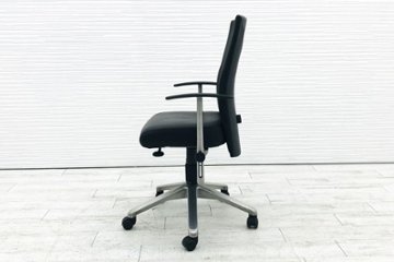 フリッツハンセン スピンチェア FritzHansen SPIN ミーティングチェア デスクチェア 革 レザー 肘付 中古オフィス家具画像