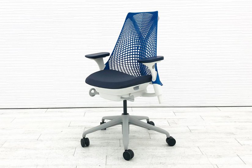 ハーマンミラー セイルチェア 2018年製 中古チェア SAYL Chairs デザインチェア 中古オフィス家具 前傾チルト 可動肘 ブルー画像