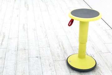 カッシーナ イクスシー インタースツール Cassina ixc. スツール ミーティングチェア 中古 中古オフィス家具 UP IS1 イエローの画像