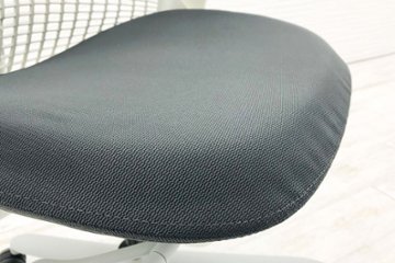 ハーマンミラー セイルチェア SAYL Chairs 中古 前傾チルト 可動肘 デザインチェア 中古オフィス家具 座グレー 背ホワイト画像