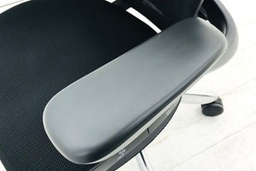 イナバ エクセアチェア 高機能チェア ヘッドレスト 肘付 中古チェア Xair 背メッシュ 座クッション 中古オフィス家具 ブラック画像