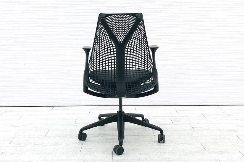 ハーマンミラー セイルチェア 中古 ダークグリーン SAYL Chairs デザインチェア 中古オフィス家具 固定肘画像