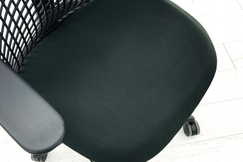 ハーマンミラー セイルチェア 中古 ダークグリーン SAYL Chairs デザインチェア 中古オフィス家具 固定肘画像