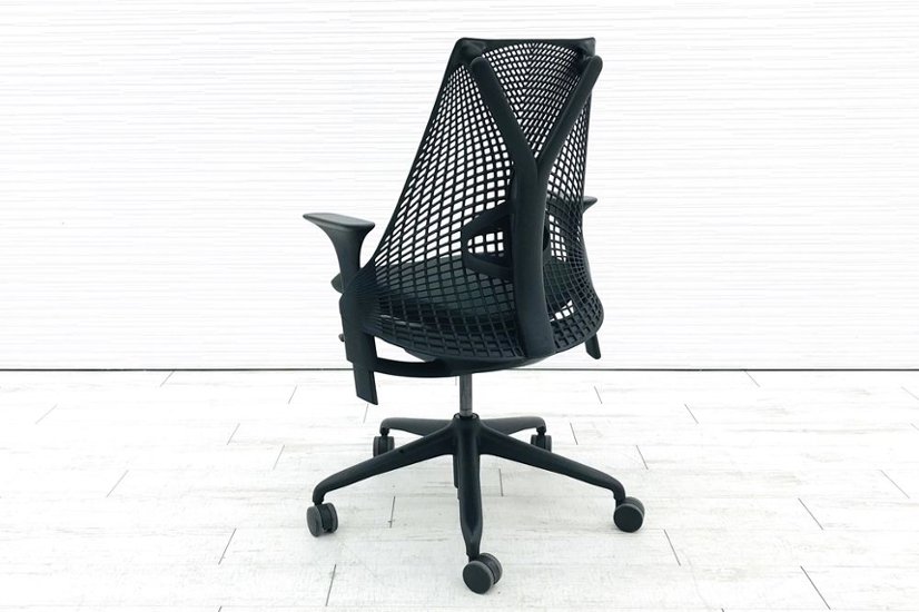 ハーマンミラー セイルチェア 中古 ダークグリーン SAYL Chairs デザインチェア 中古オフィス家具 可動肘 ランバーサポート付画像