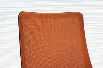 フルーエントチェア 中古 オカムラ Fluent 中古オフィス家具 オフィスチェア クッション ハイバック オレンジ 可動肘 CB85ZR-FKA8画像