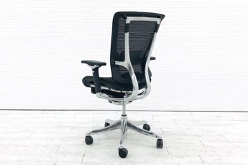 ネフィルチェア オリバー 中古オフィスチェア Nefil メッシュ Comfort Seating 高機能チェア 中古オフィス家具 ブラック 可動肘画像