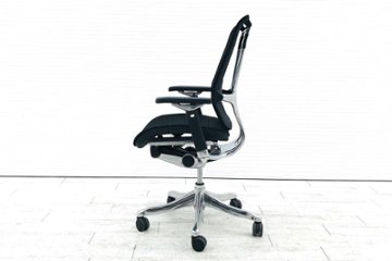 ネフィルチェア オリバー 中古オフィスチェア Nefil メッシュ Comfort Seating 高機能チェア 中古オフィス家具 ブラック 可動肘画像