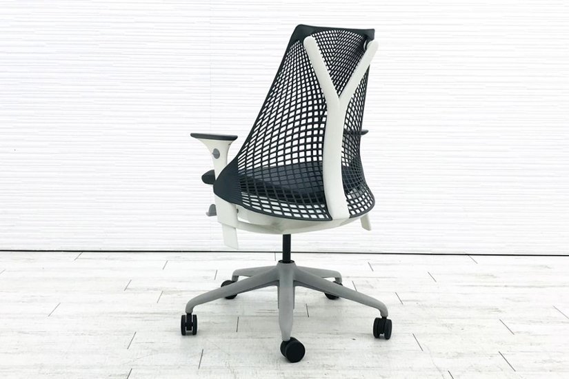 セイルチェア ハーマンミラー SAYL Chairs 中古 前傾チルト 可動肘 デザインチェア 中古オフィス家具 グレー画像