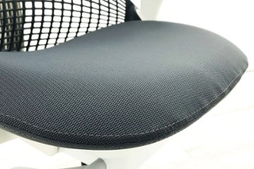 セイルチェア ハーマンミラー SAYL Chairs 中古 前傾チルト 可動肘 デザインチェア 中古オフィス家具 グレー画像