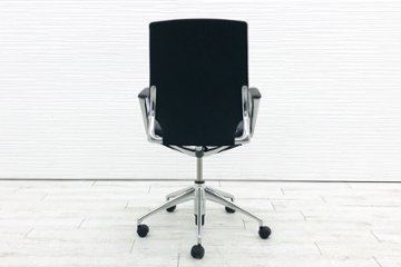 メダチェア ヴィトラ 中古チェア Vitra メダ MEDA 革 肘付 ブラック 中古オフィス家具 デザイナーズチェア画像