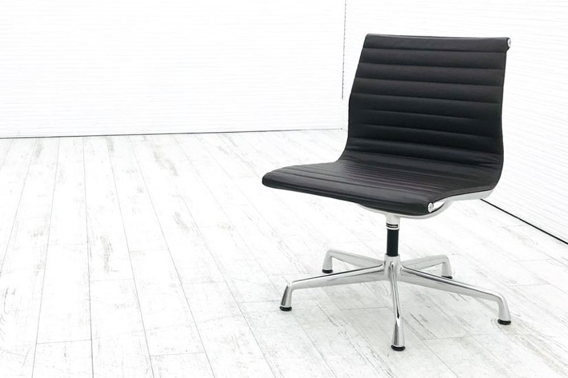 アルミナムチェア 本皮 レザー 中古 ハーマンミラー 中古オフィス家具 Herman Miller ブラウン イームズアルミナムグループ 訳あり画像