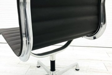 アルミナムチェア 本皮 レザー 中古 ハーマンミラー 中古オフィス家具 Herman Miller ブラウン イームズアルミナムグループ 訳あり画像